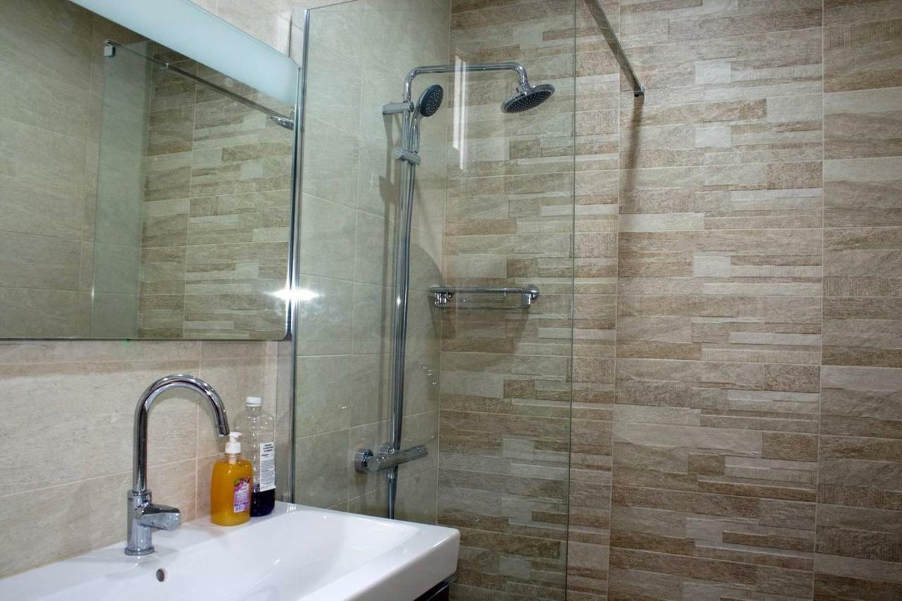 Design Apartment 布拉格埃夫格拉德 外观 照片
